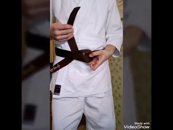 Завязать пояс джиу. Как завязывать пояс айкидо. как завязать пояс на кимоно для айкидо. как завязывать пояс на кимоно айкидо. завязывать пояс доги.