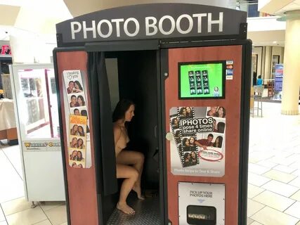 Riley Jacobs - Riley Jacobs poses in mall photobooth JimmysOnline.com