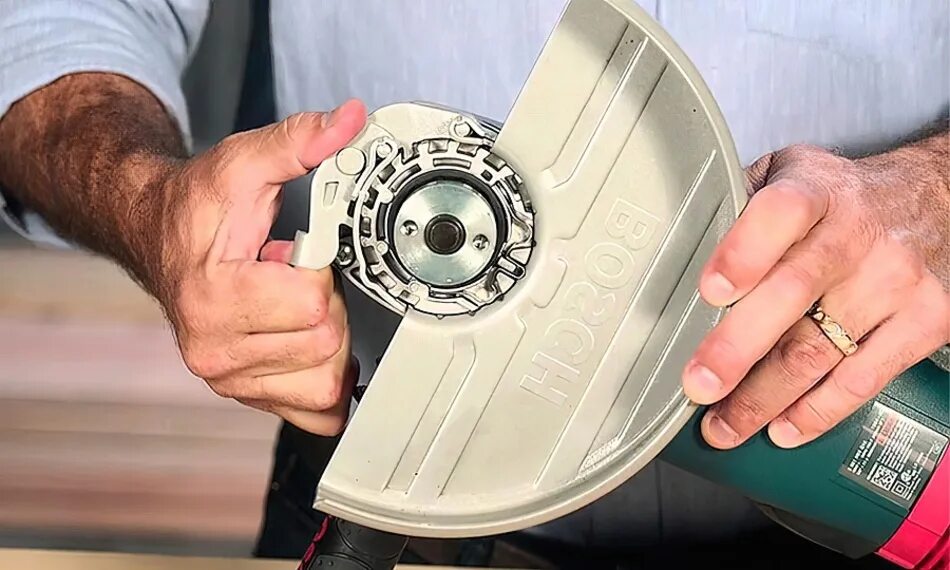 Станок 16к20 кожух для патрона. Кожух для болгарки. Защитный кожух для ушм 125 мм макита dga517z. Опорно-направляющее кольцо онк-458 на трубу д. Крепление виброзащищенное.