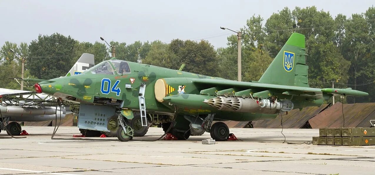 м 4 борт 5. самолёт су-17м4. су-17 самолет. су 27 смз. су-35с бортовой 22.