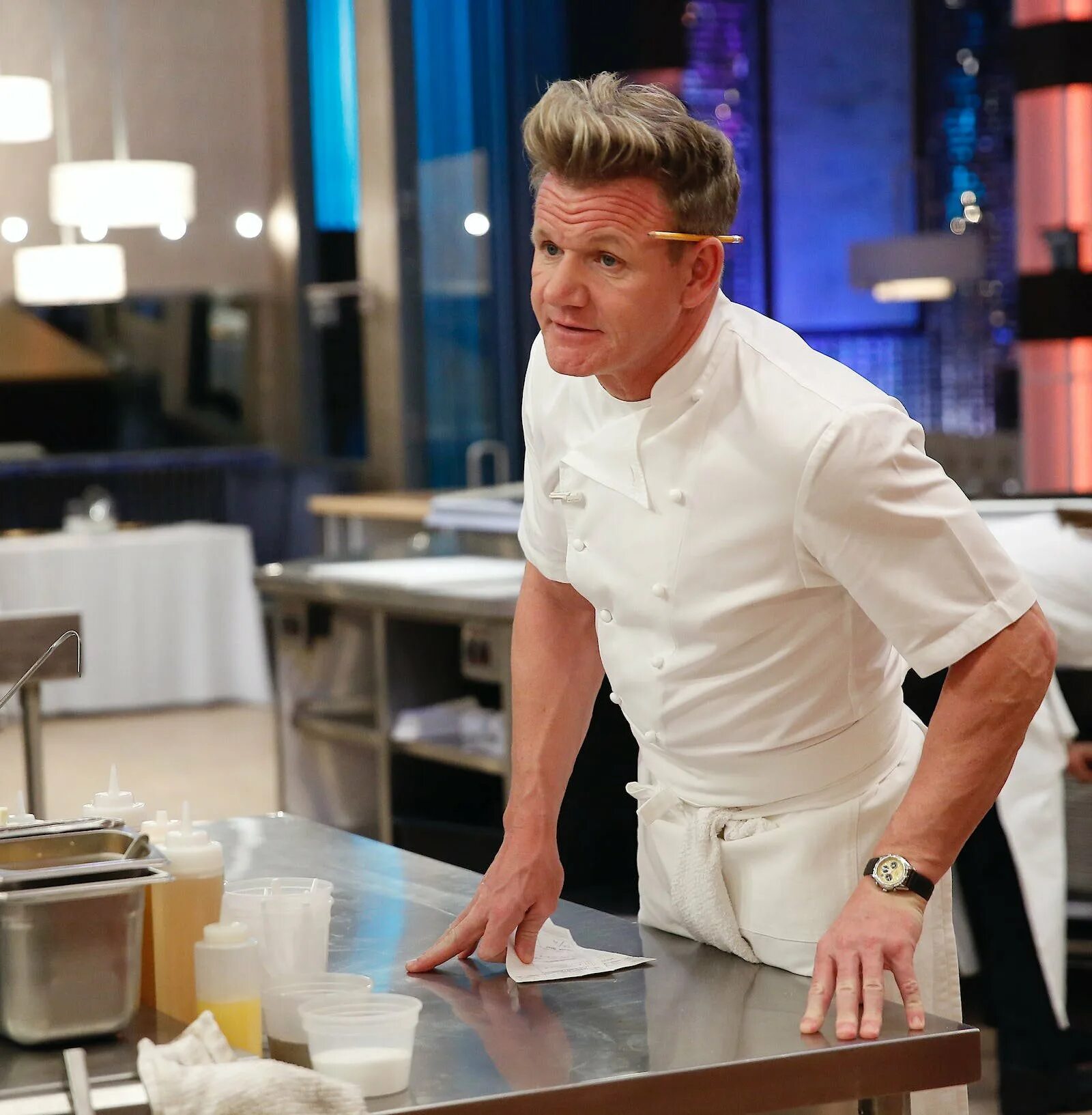 Повар адская кухня. Кухня гордона рамзи. gordon ramsay hell&#039;s kitchen.