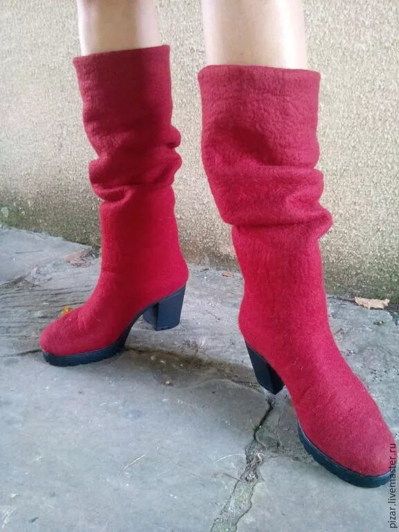 Носок чулок ботинок сапог валенок. Новогодний сапог для подарков из фетра. Чобитки. Утепляющий вкладной чулок для сапог барс. Носок чулок ботинок сапог валенок.