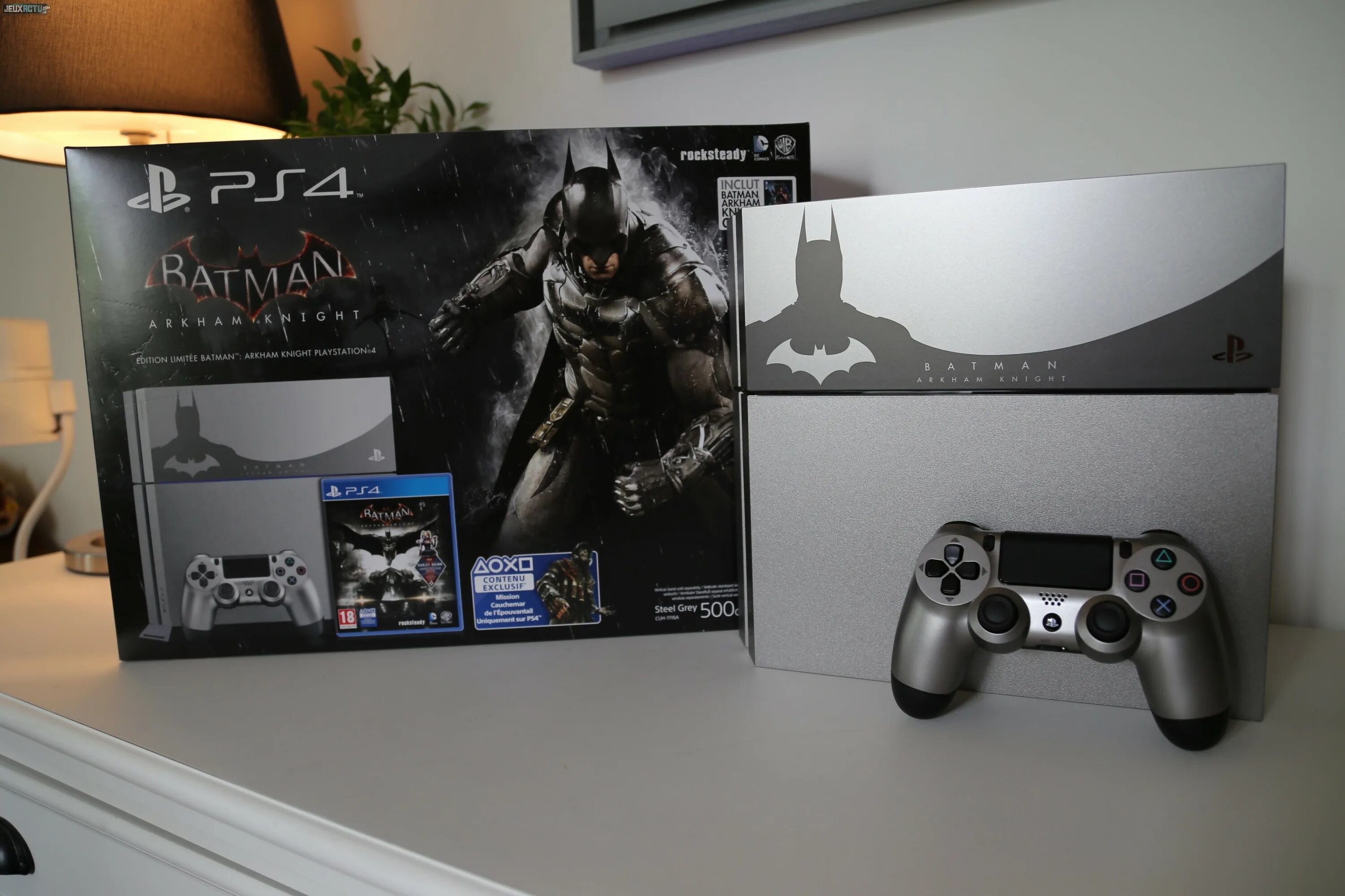 Ps4 collection купить. Ps4 Batman Edition. Batman Arkham collection (ps4). Рыцарь Аркхема пс4. Batman рыцарь Аркхема ps4 диск.