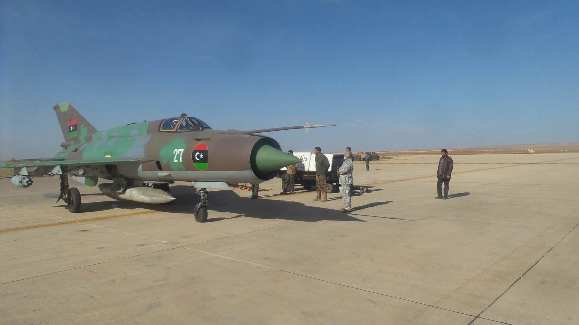 Убитый истребитель. Миг-23 ВВС Ливии. Mig 23 Libyan Air Force. Миг-21 бис ВВС Сирии. Миг-21 Египет.