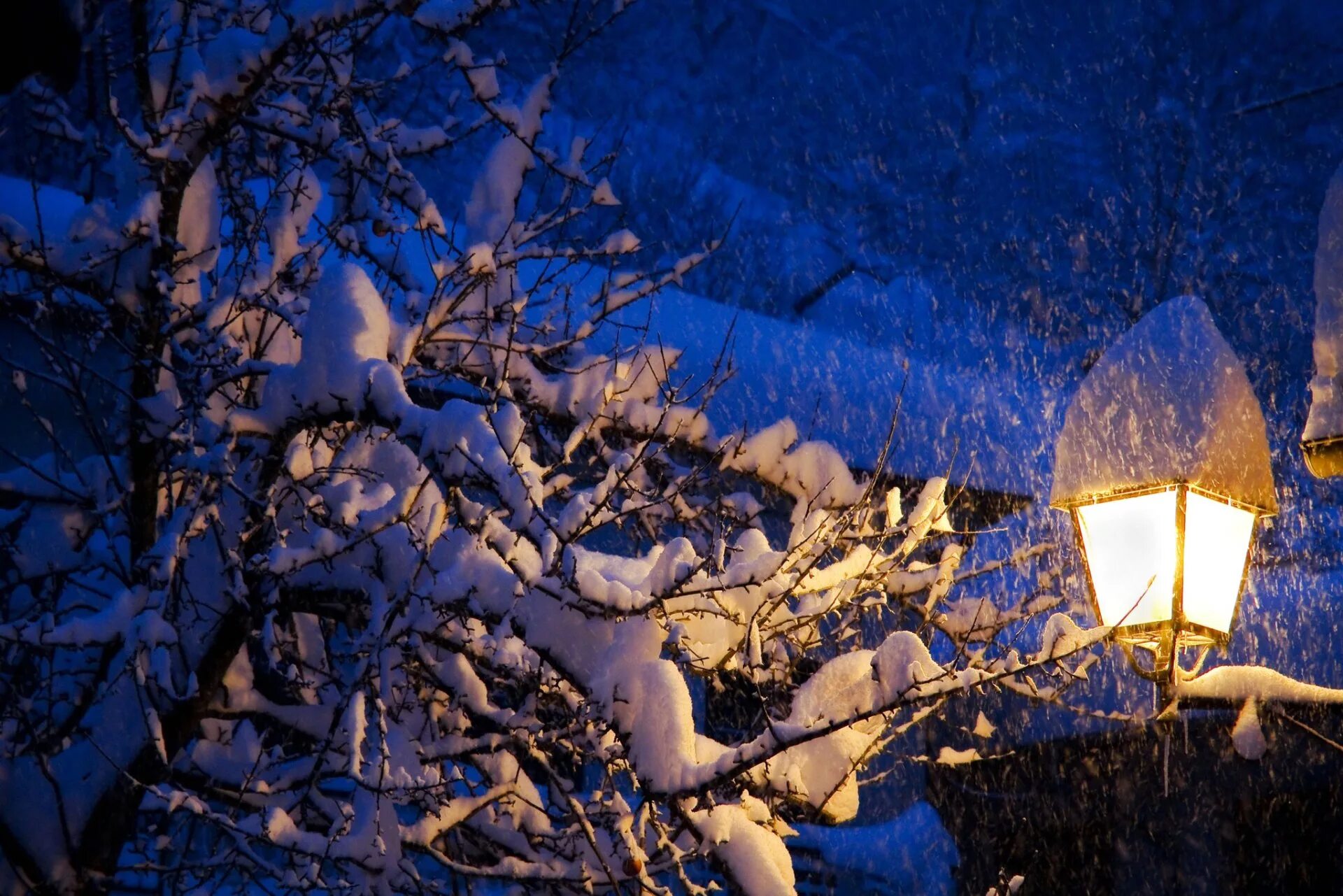 Зимний вечер. Зима. К вечеру. Зима ночь. Зимний фонарь. Ночные сугробы