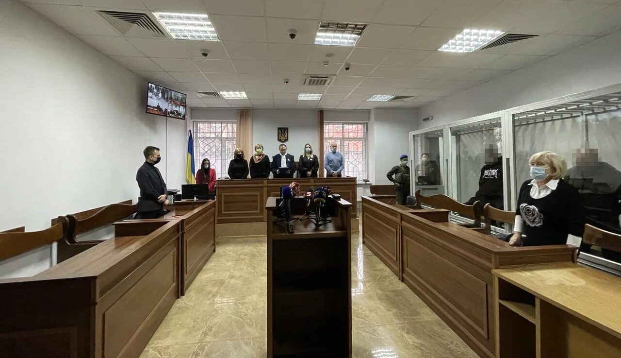 Суд людской. Украинский суд.