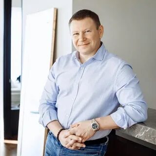 Петрович где работает
