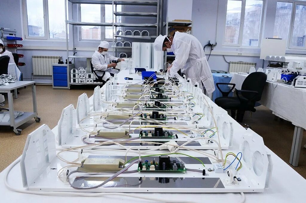 Компания разрабатывает и выпускает