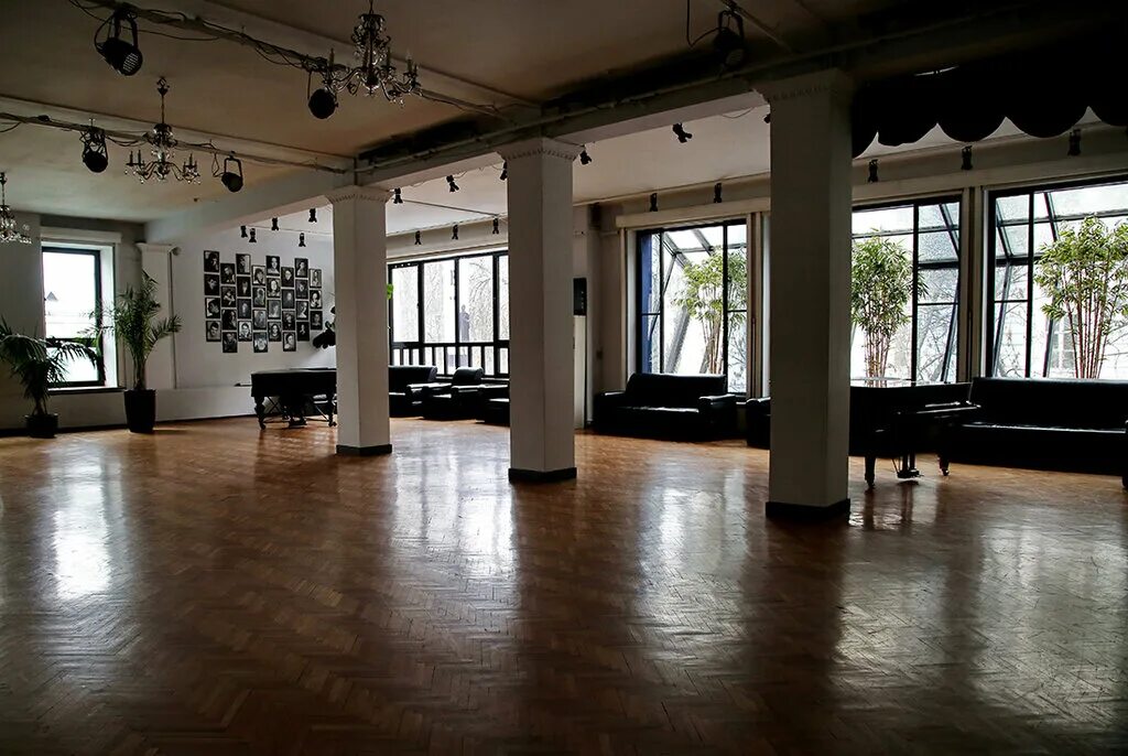 мтюз московский. мтюз москва. мтюз москва. театр тюз москва мамоновский переулок. театр юного зрителя москва.