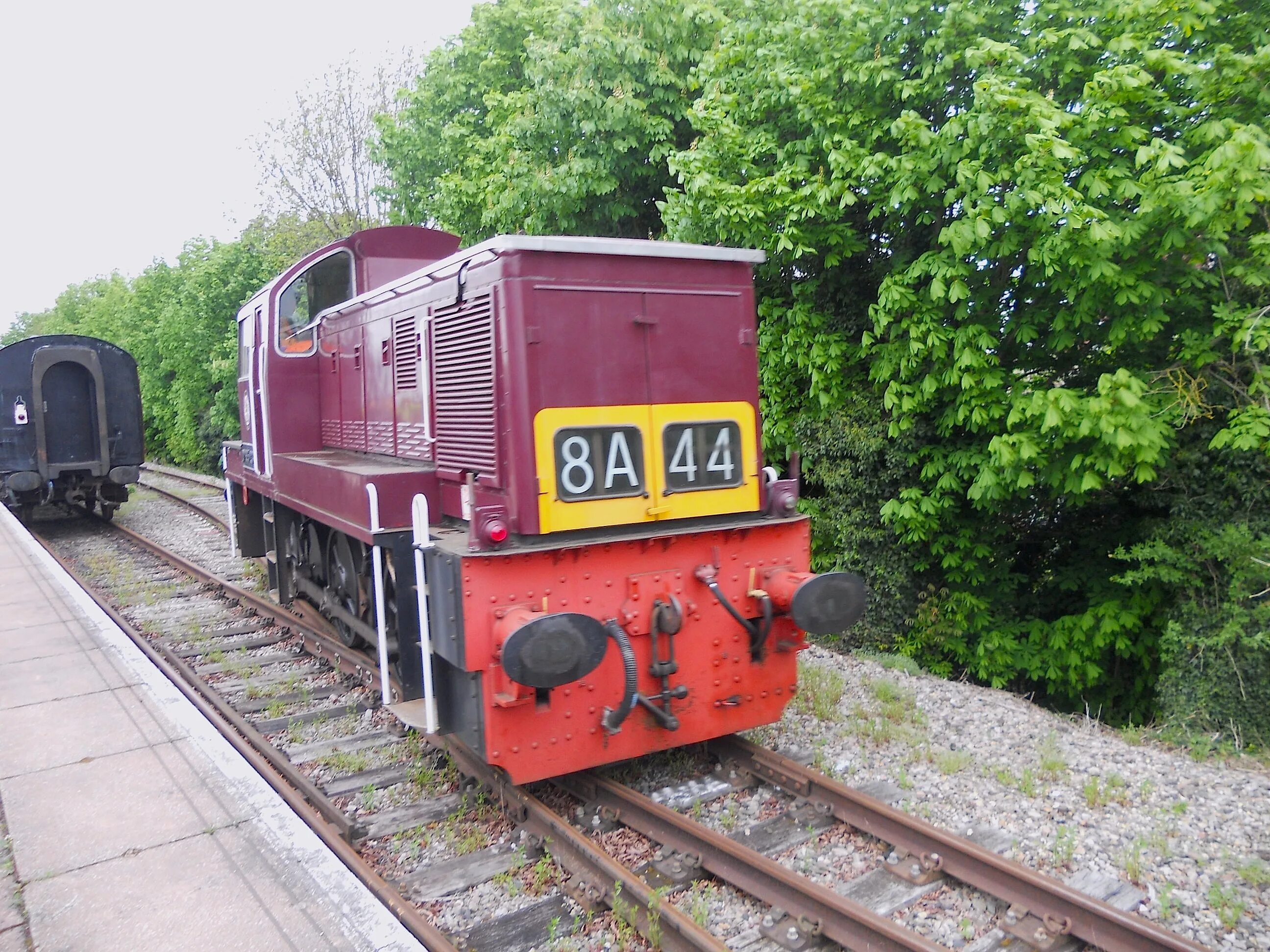 Https class 14. British Rail Double arrow.