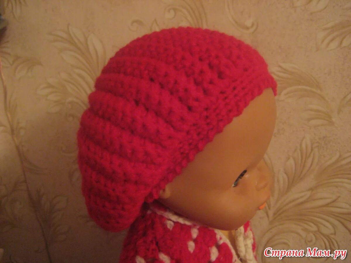связанный берет для куклы. связанный берет для куклы. шапочка для куклы. связанный берет для куклы. схема вязания шапочки для куклы спицами с описанием.