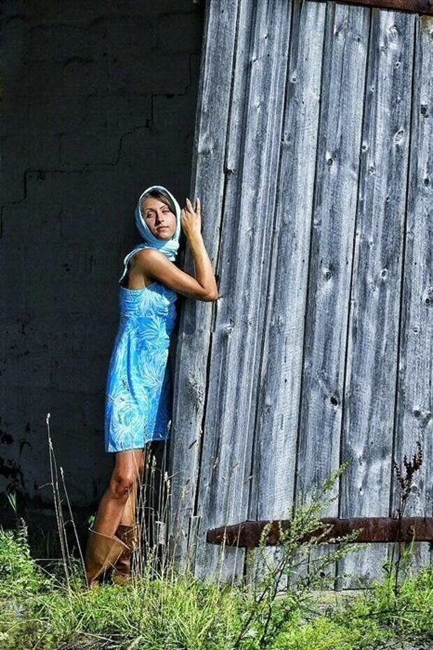 Рассказы пьяных худышек в деревне. Красивые девочки из деревни. простая деревенская девушка. девушка из деревни. красивые девушки в деревне.