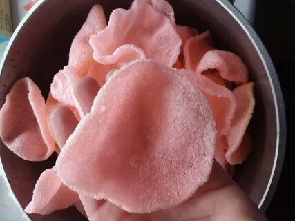 Розовые чипсы