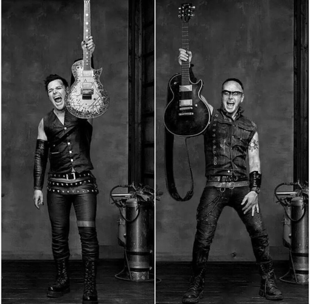 Группа рамштайн концерт. Rammstein тилль концерт. Кристиан лоренц. Солист рамштайн. Sonne rammstein клип белоснежка.