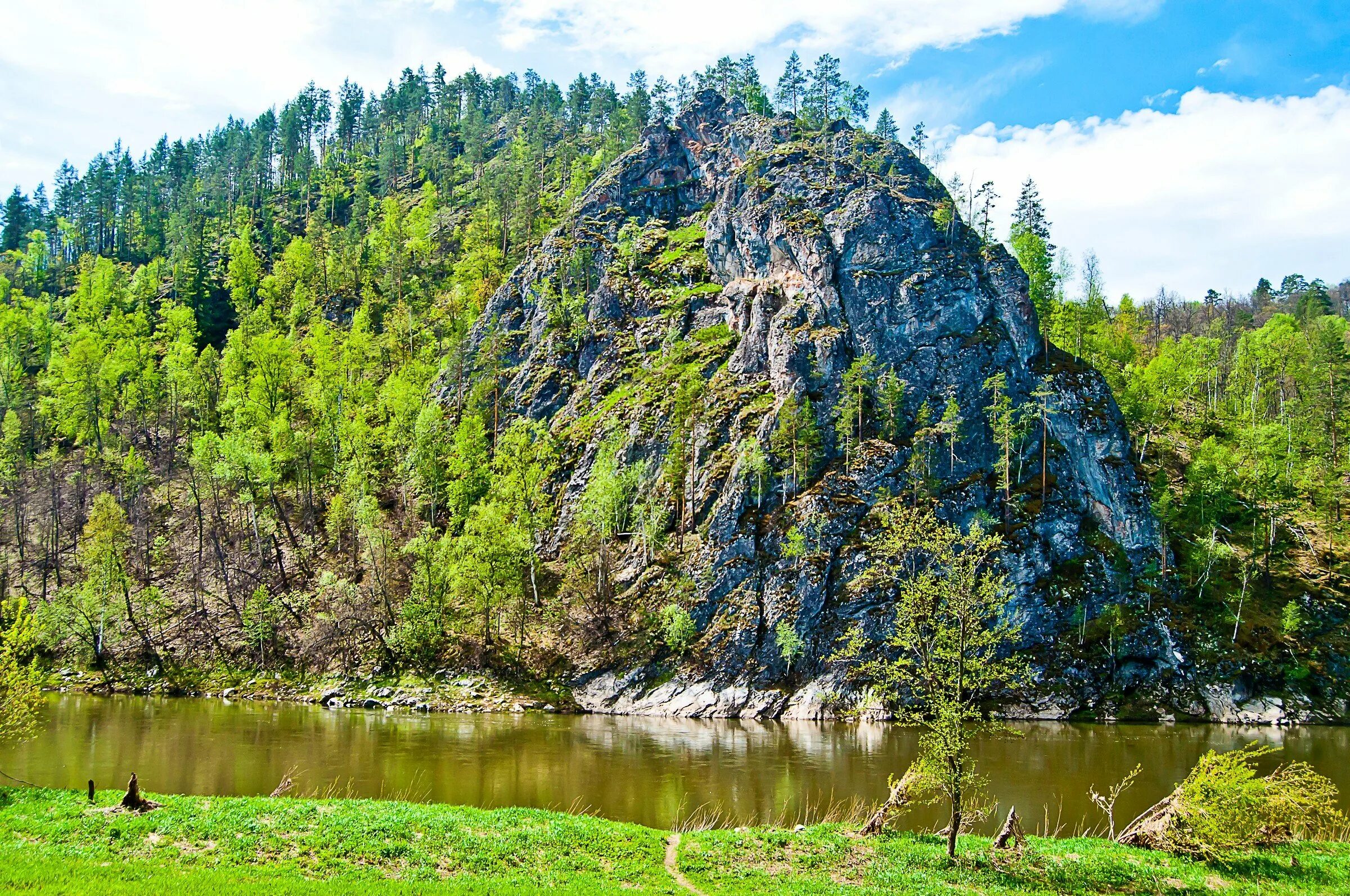 Хребет зигальга южный урал. Печора ильменский заповедник. Лес хмао. Печоро илычский заповедник республики коми. Природные территории урала.