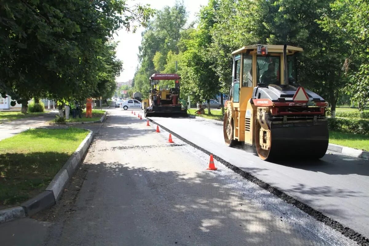 Яхрома ремонт. Парк дорожной техники. Дорожные работы в Подмосковье правила. Ремонт дорог в Химках. Ремонт дорог голосование.