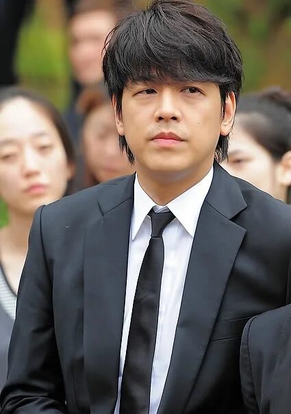 Рю ши о актер. Рю щи-вон жена. Хван гук. Рю си вон. Щин рю-джин.