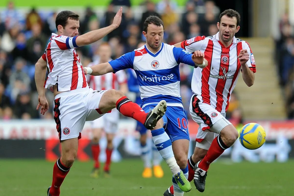 Рединг. «Рединг (reading)». Stokes Sheffield. Kasparr Gorks reading Football.