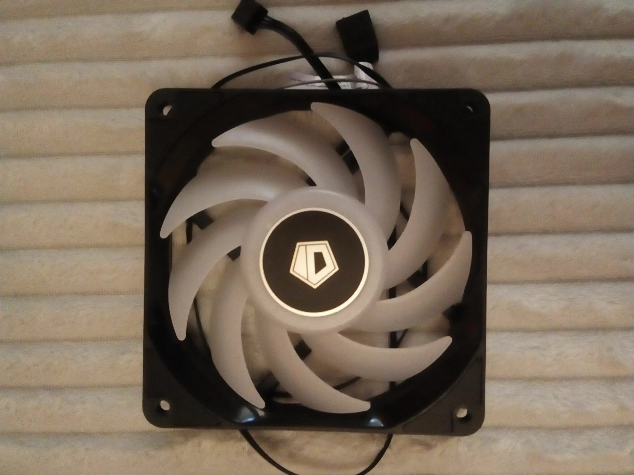 Кулер для процессора se 224 argb. ID-Cooling se-224-XT RGB. Кулер ID-Cooling se-224-XT. ID Cooling 224xt RGB. Кулер для процессора ID-Cooling se-224-xts ARGB.