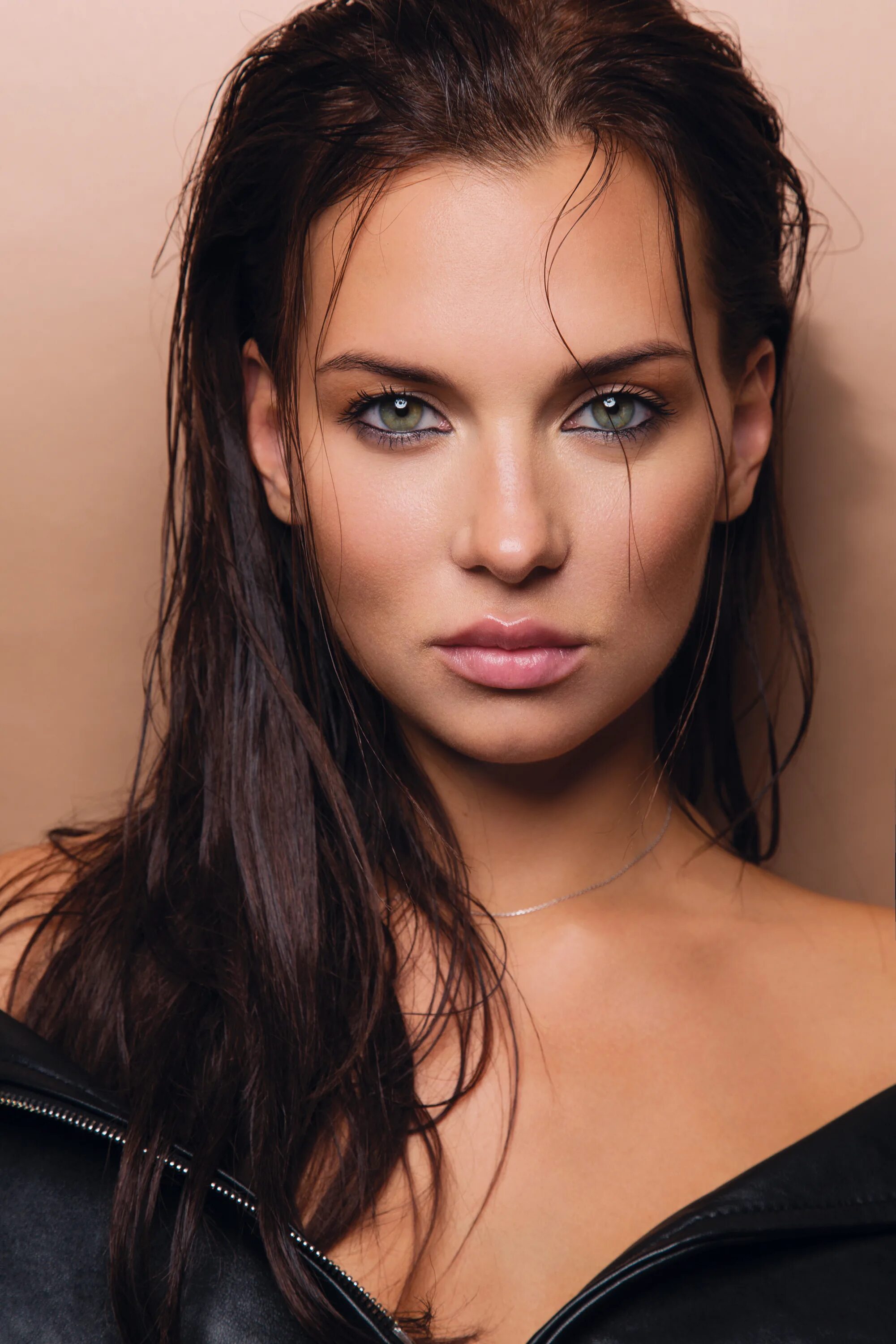 юля лысенко. юлия лысенко фото. юлия лысенко телеведущая. юлия лысенко. юлия лысенко фабрика.