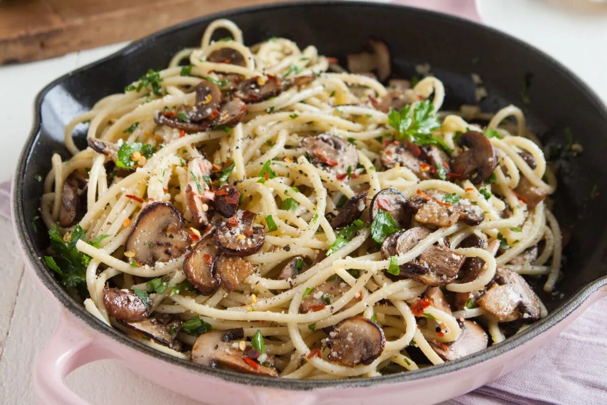 Макароны с грибами рецепт