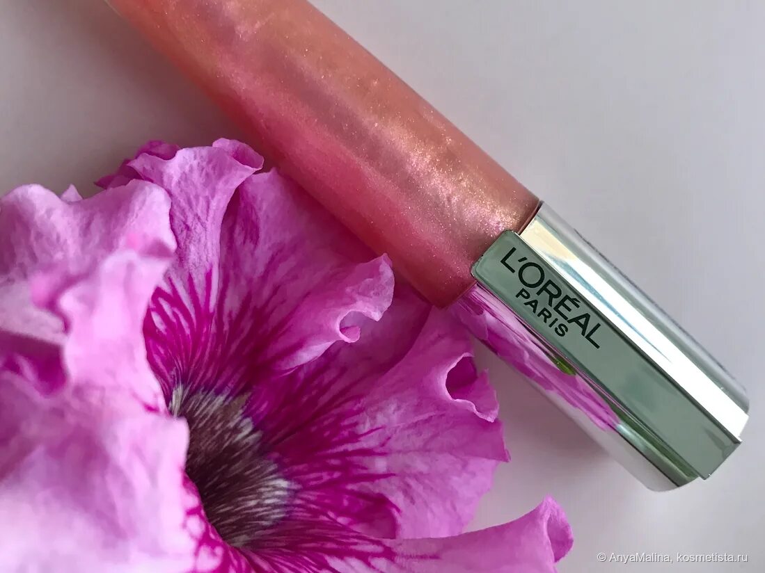 Brilliant signature l oreal plump. Блеск лореаль brilliant signature. l&#039;oreal paris brilliant signature plump свотчи. loreal 402 signature plump. loreal brilliant signature plump 412.