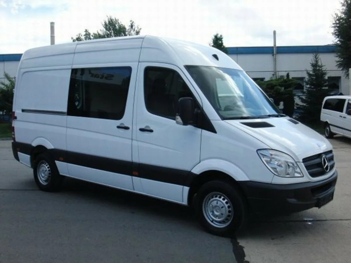 Мерседес спринтер 2.2 cdi. Benz Sprinter 313 CDI. Mercedes-Benz Sprinter 313. Мерседес 313 CDI Sprinter. Mercedes-Benz Sprinter 411cdi.