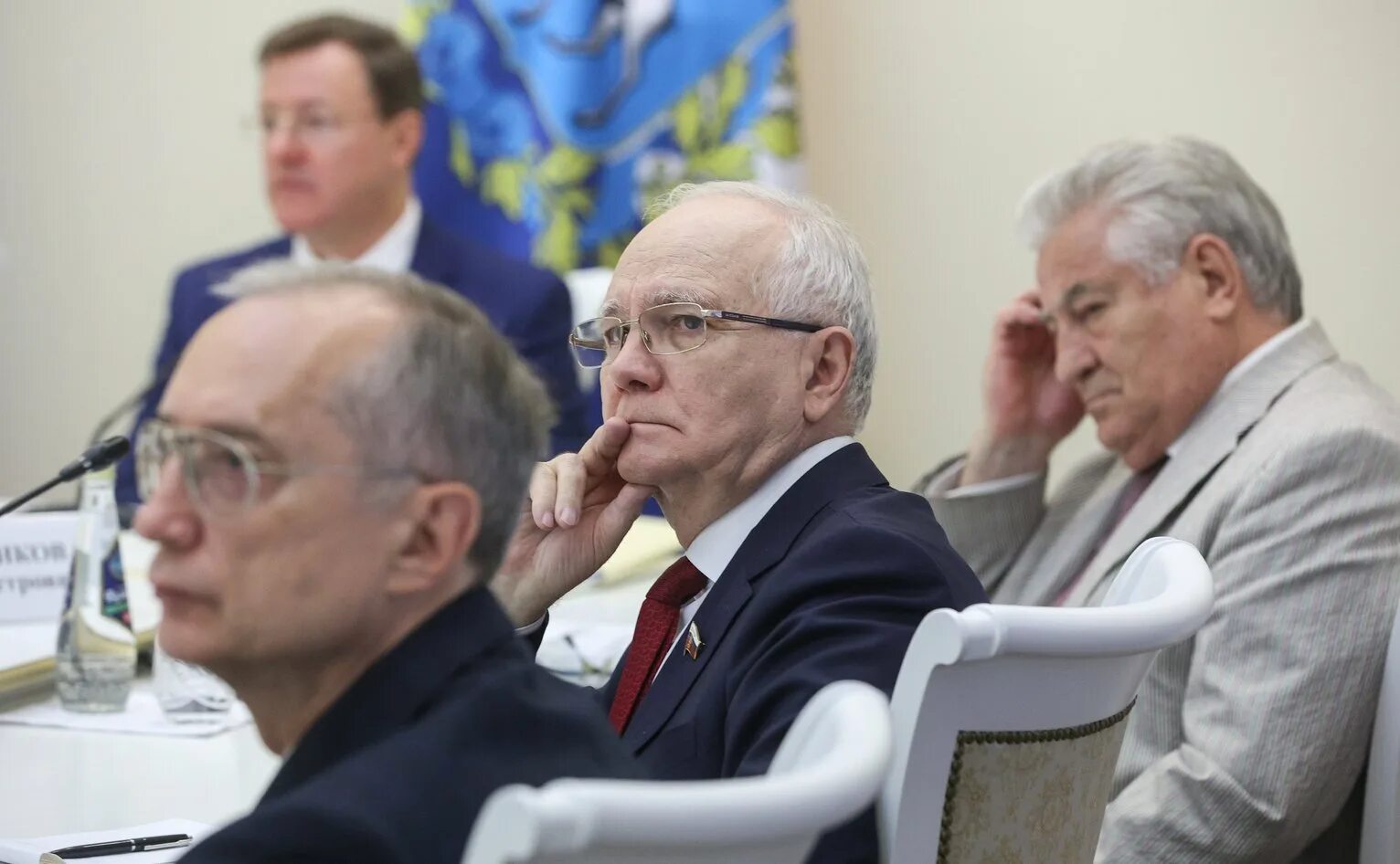 победа единой россии. матвиенко в самаре 2023. инициативы сенаторов. инициативы сенаторов. совещание руководителей.