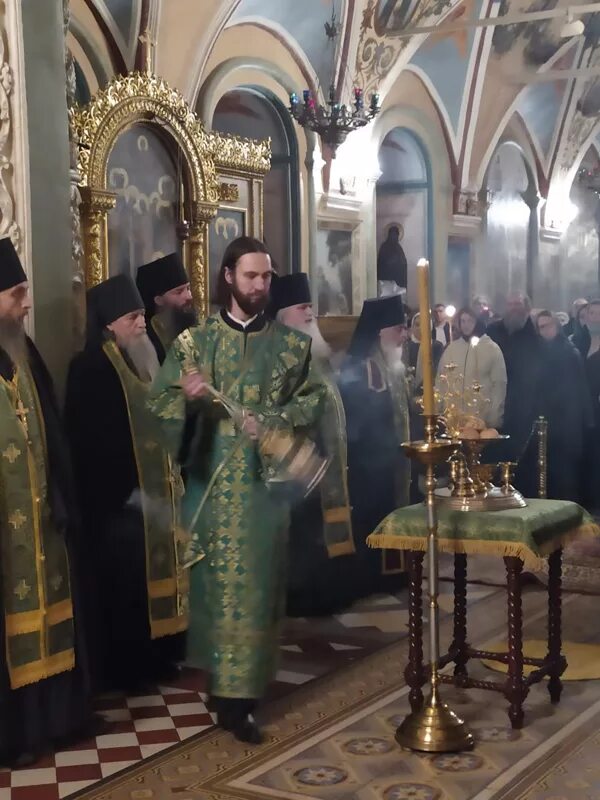 Всенощное бдение перед троицей