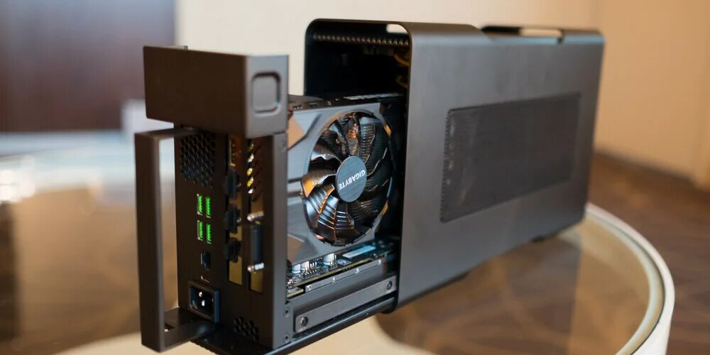 Usb gpu. Внешняя видеокарта thunderbolt 4. внешняя видеокарта (egpu). razer корпус для внешней видеокарты. видеокарта внешняя 3070.
