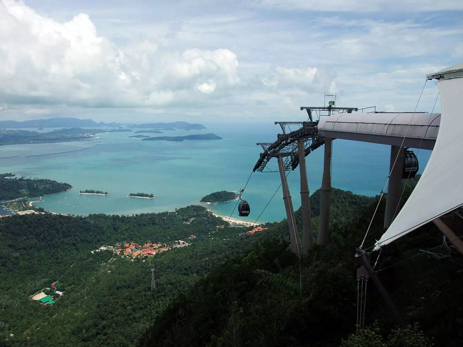 Лангкави Малайзия канатная дорога. Langkawi Cable car Малайзия. Лангкави фуникулер. Лангкави Малайзия достопримечательности. Отдых в малайзии 2024