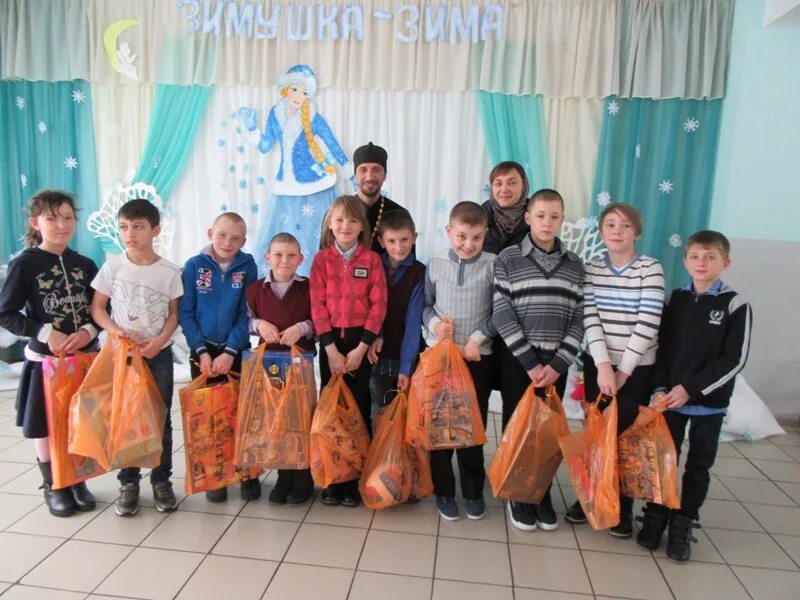 бутурлиновский дом-интернат для умственно-отсталых. рен тв бутурлиновский детский дом интернат. бутурлиновский дом-интернат бутурлиновка. детский дом интернат бутурлиновка. детдом воронеж.