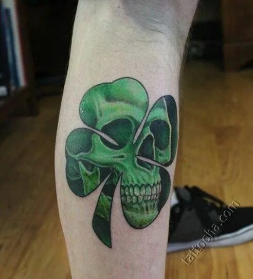 Череп трилистник. Клевер с черепом. Клевер с черепом. Клевер с черепом. Нашивка черный кот.