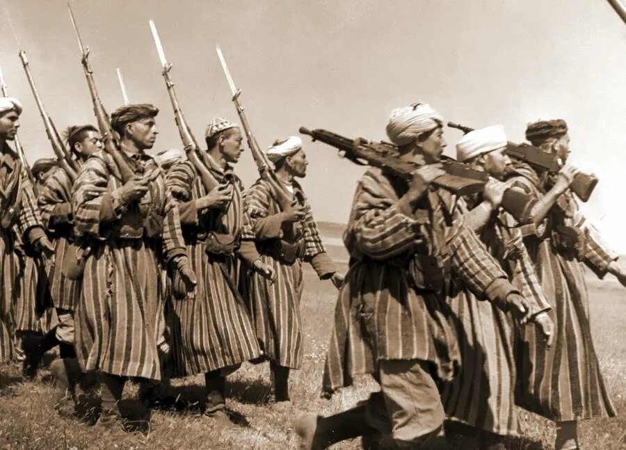 Почему многие народы принимали персидского как освободителя