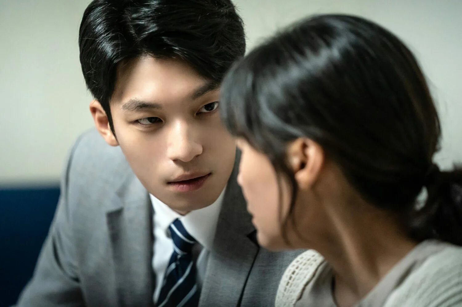 Ви дорама. Ви дорама. Ким тэ хён хваран. Ким тэ хён хваран. Ви ха-джун полночь дорама.