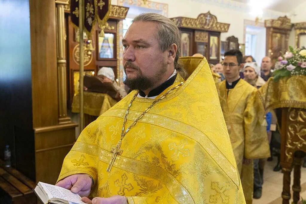 Протоиерей Александр Домрачев. Протоиерей Игорь Киреев. Иерей Василий Айдаров. Протоиерей Виталий Киреев Курск.