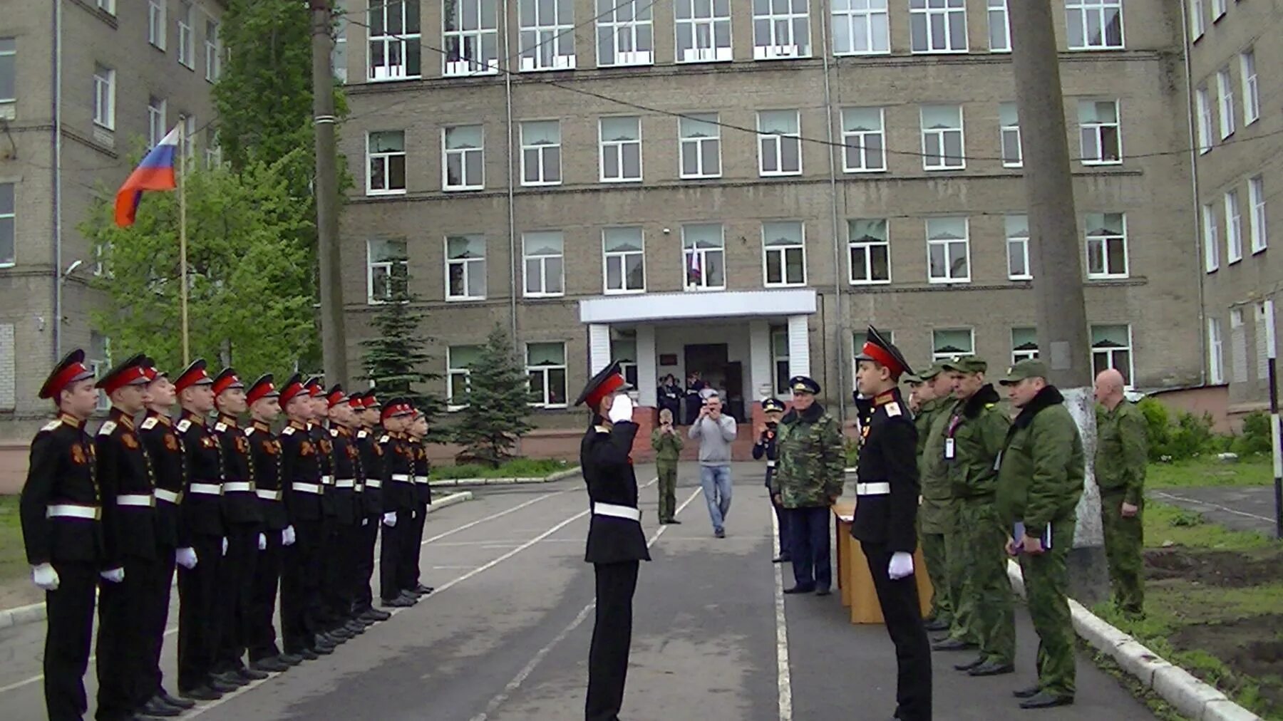 Михайловский кадетский корпус воронеж. Кадетский корпус в сомово воронеж. Воронежское кадетское военное училище. Михайловский воронежский кадетский корпус. Михайловский воронежский кадетский корпус.