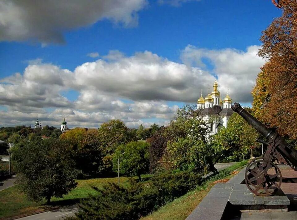 Чернигов вал. Чернигов город. Детинец чернигова. Чернигов р. Чернигов центр города.