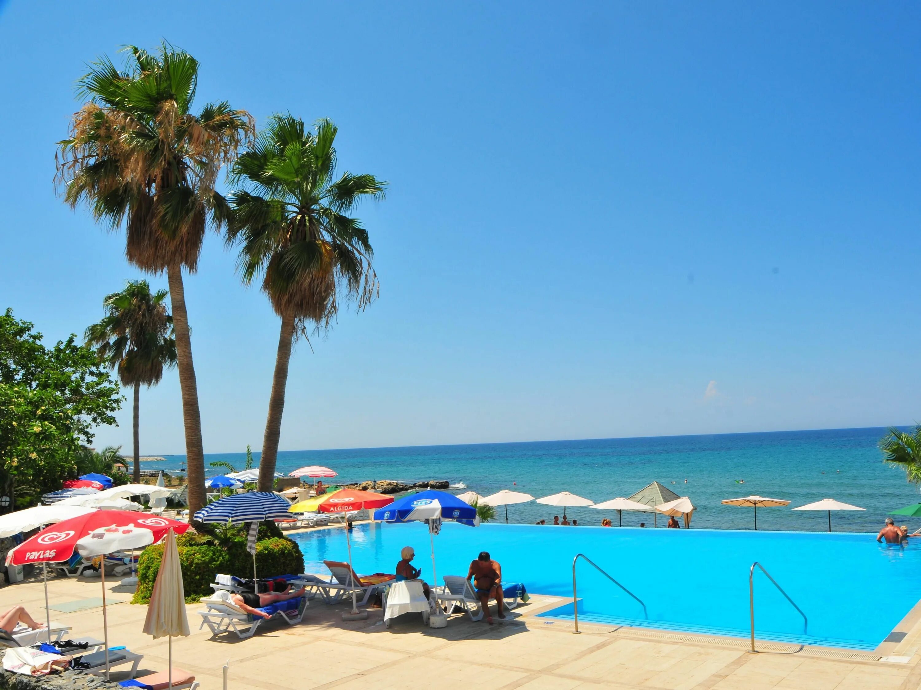Перре ля мер отель кемер. Ла бланш резорт турция. La blanche resort spa 5 турция бодрум. Город тургутрейс турция. Отель pierre la mer resort spa.