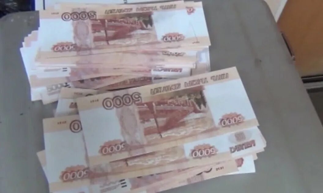 Вложу 1 млн рублей. 200 тысяч рублей. обманули на полмиллиона. тысяча рублей. рублей.