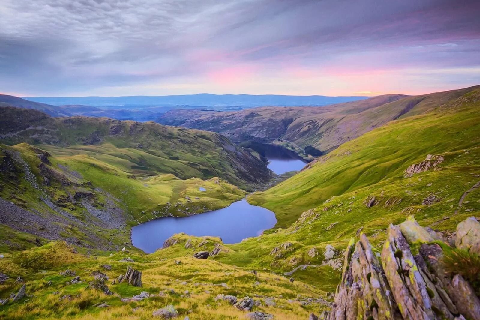 Mountains of great britain. Великобритания парк Лейк Дистрикт. Национальный парк "Лейк-Дистрикт" в Великобритании. Национальный парк Озерный край Англия. Озерный край, Камбрия, Англия.