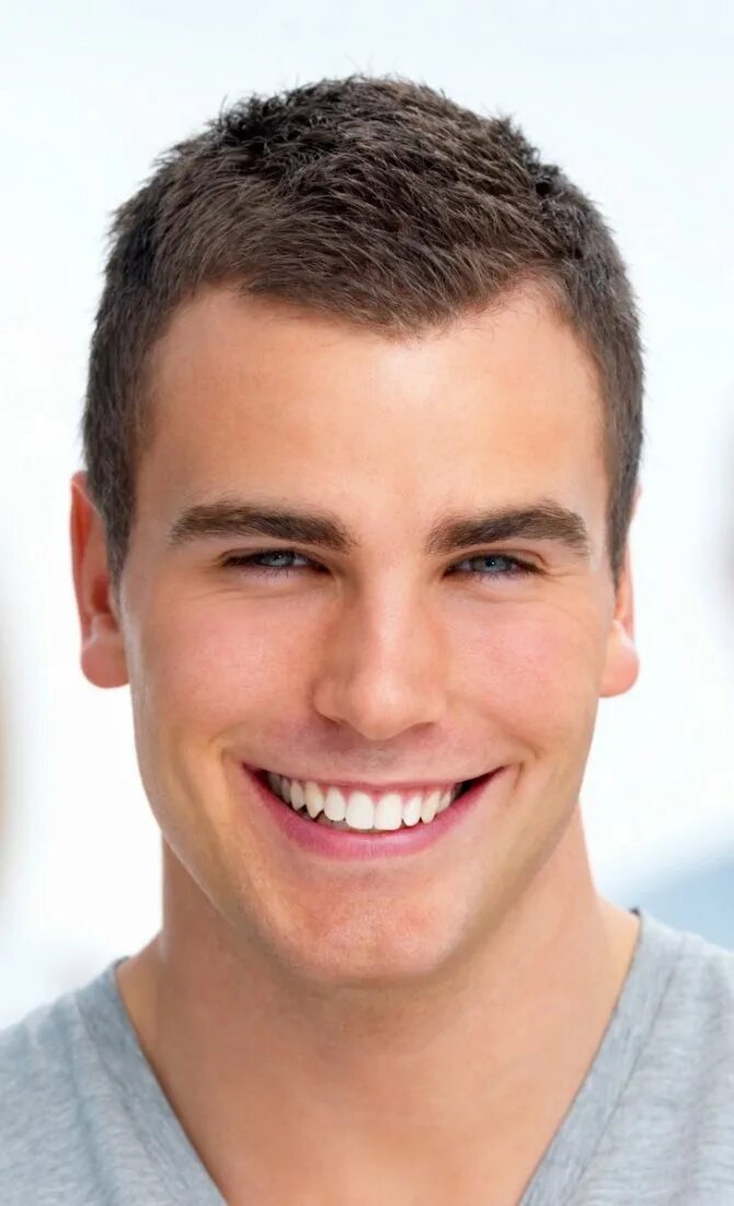 фотки улыбающегося человека