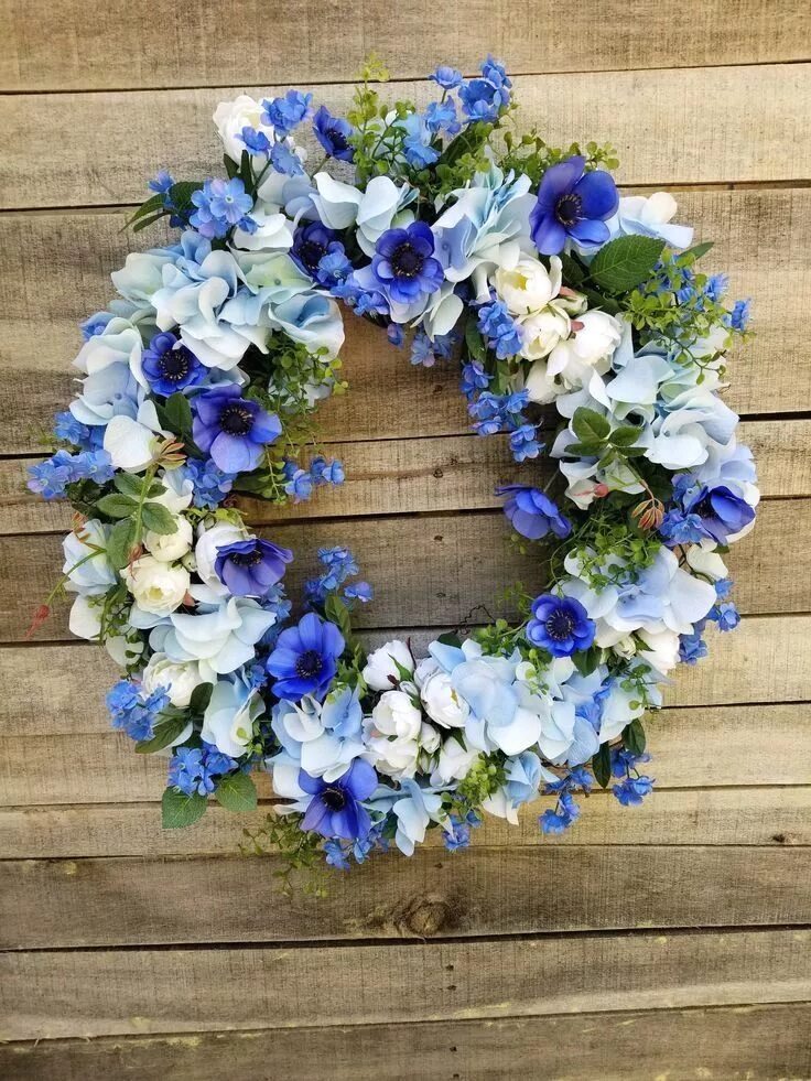 Весенний венок. Венок феникс present новогодний 28 см. Синие венки. Синие венки. Венок новогодний в синем цвете.