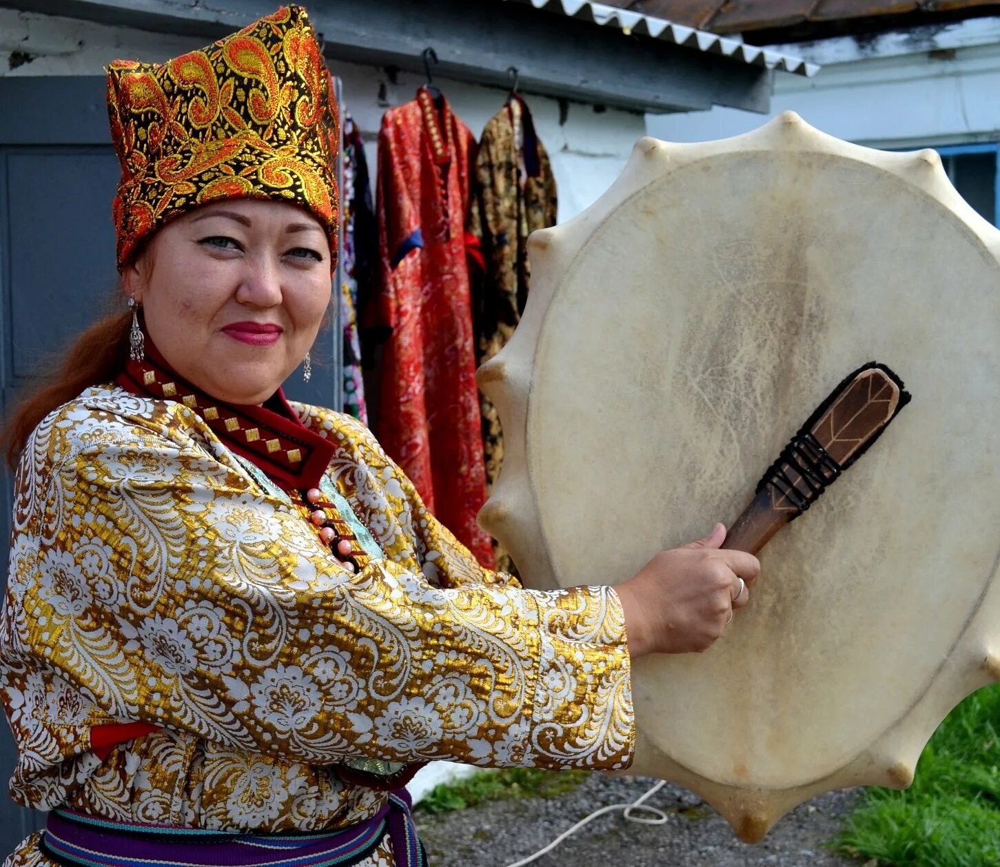 Шорцы коренные жители Кузбасса. Коренные жители Кузбасса Шорцы телеуты. Народы Кузбасса телеуты. Телеуты коренные жители Кемеровской области.