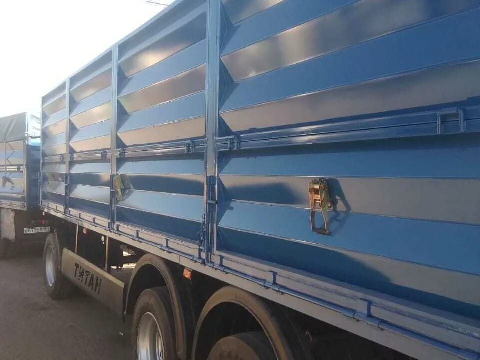 облегченный кузов для зерновоза. грузы для зерновозов свежие объявления. вольво зерновоз титан. тонар 9385 зерновоз. металлстрой кузова-зерновозы, энгельс.