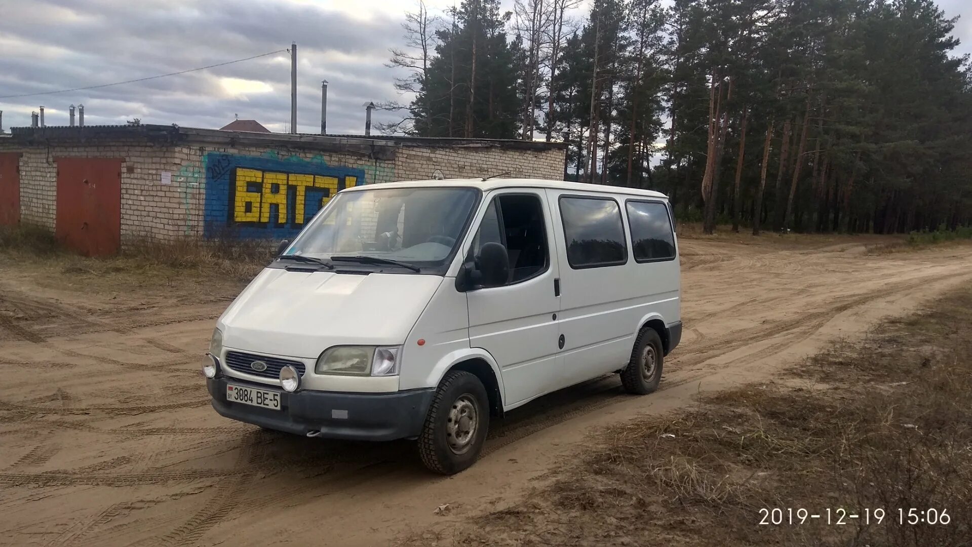 Бел транзит. Ford Transit 1999. Форд Транзит 95 года. Форд Транзит 1995. Форд Транзит 1995 2.5 дизель.