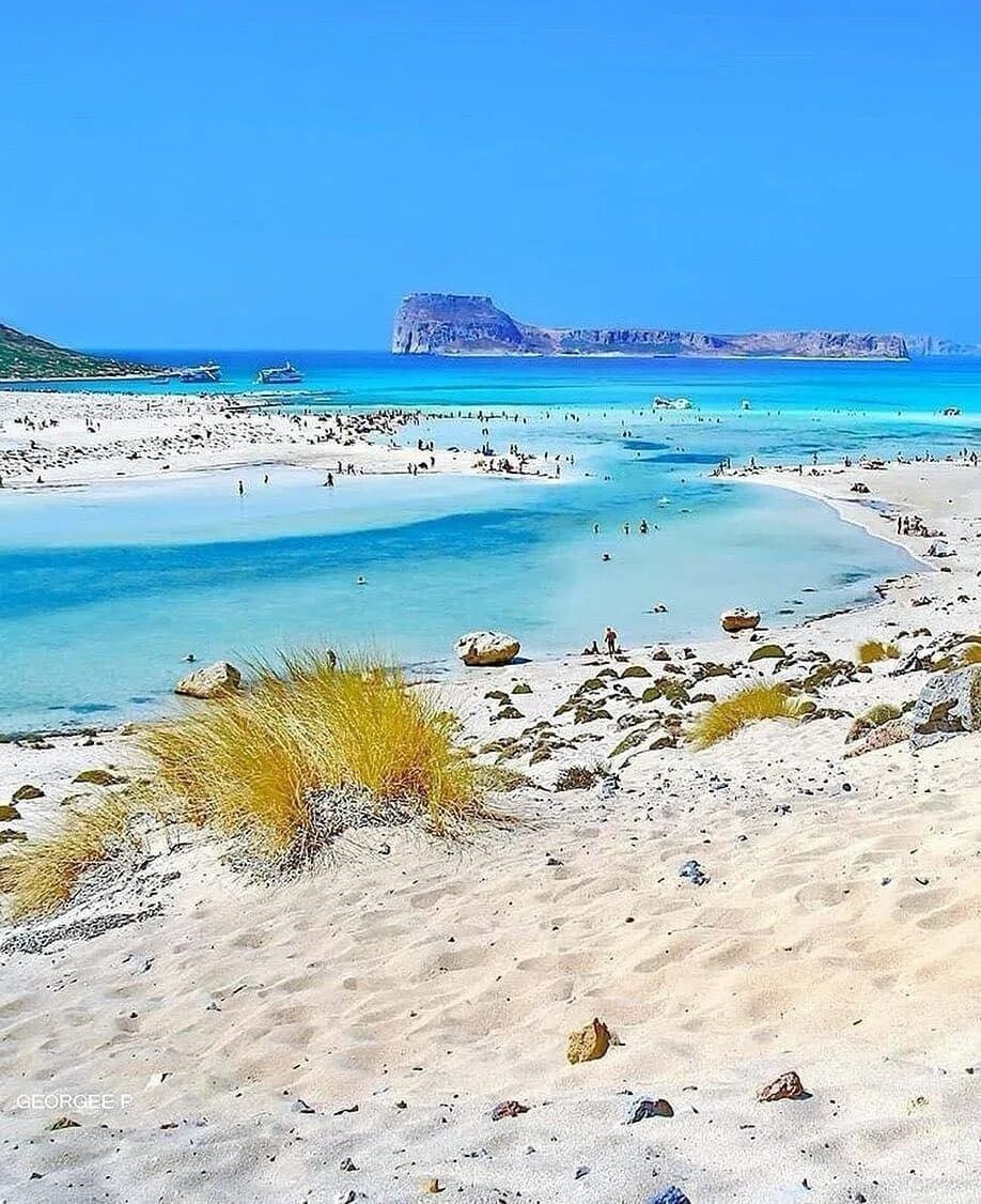 Греция лагуна балос. Слияние трех морей балос греция. Грамвуса бухта балос. Остров имери-грамвуса. Острова 3 моря.