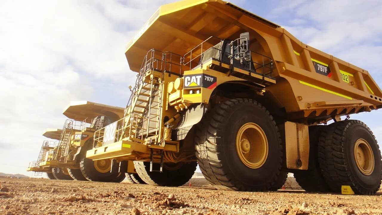 Карьерный самосвал caterpillar 785с. Cat карьерный. Катерпиллер 735 сочлененный самосвал. Caterpillar 772g. Катерпиллер 797f.