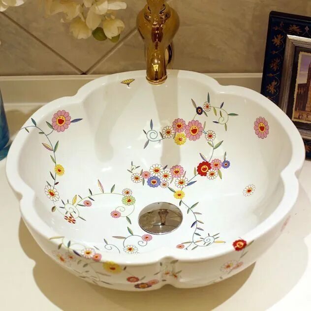 Керамическая раковина для ванной. Раковина sanita самарская smrsawb01 белая. Сахарница павоне. Раковины фарфор белые. Тарелка в форме ракушки белая.