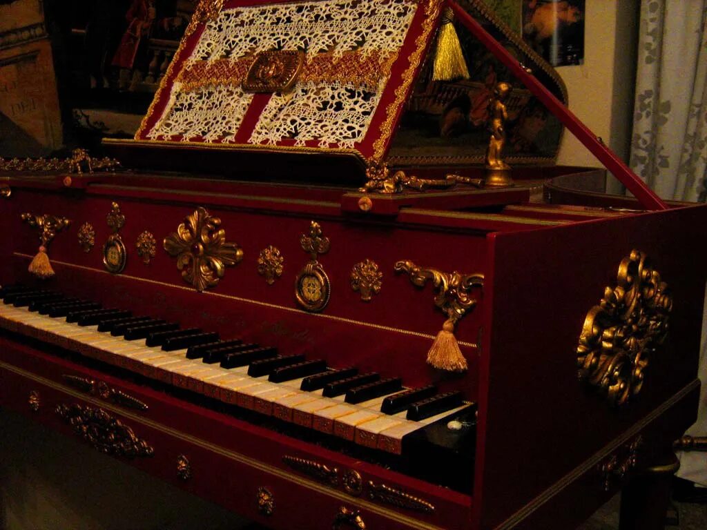 Клавесин моцарта. Пианофорте музыкальный инструмент. Моцарт клавесин. Клавесин моцарта. Клавесин 2м.